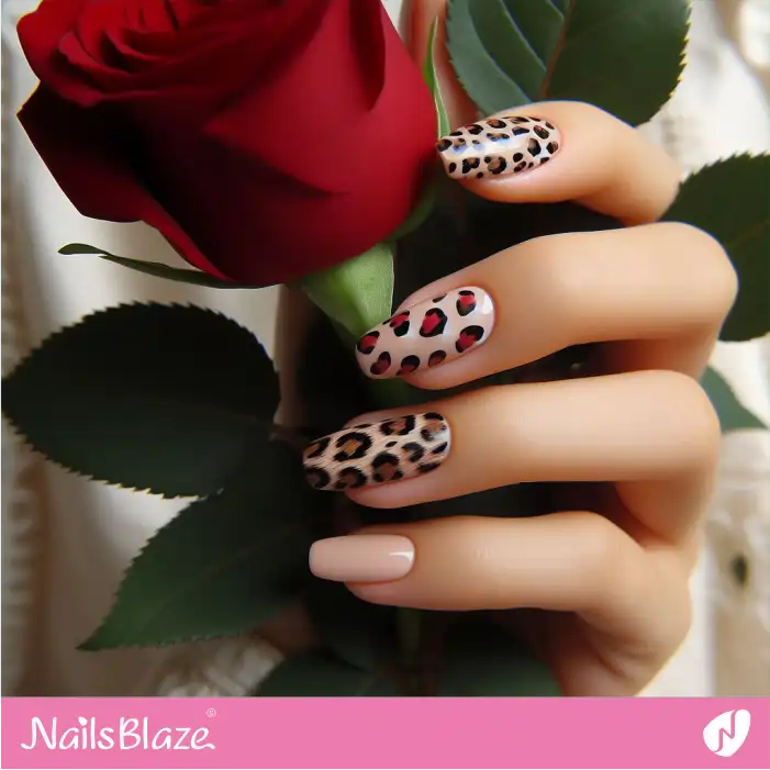 Simple Leopard Pattern Nails Design | Animal Print Nails - NB2522